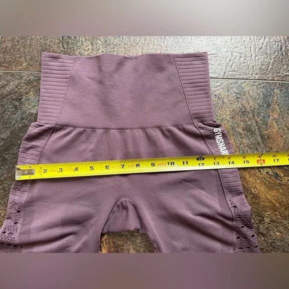 Women’s Gymshark purple seamless energy hi rise ribbed leggings. Size XS/Small - Picture 12 of 14